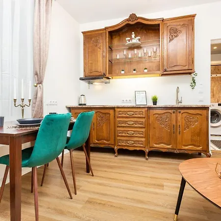 Apartment Easyrentals By