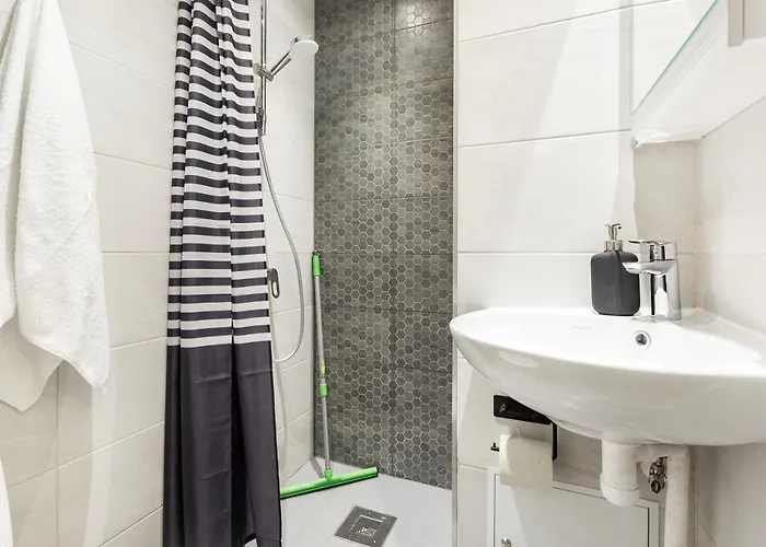 Easyrentals By Apartment *