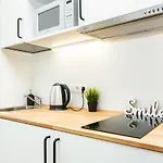 Appartamento Easyrentals By Reval