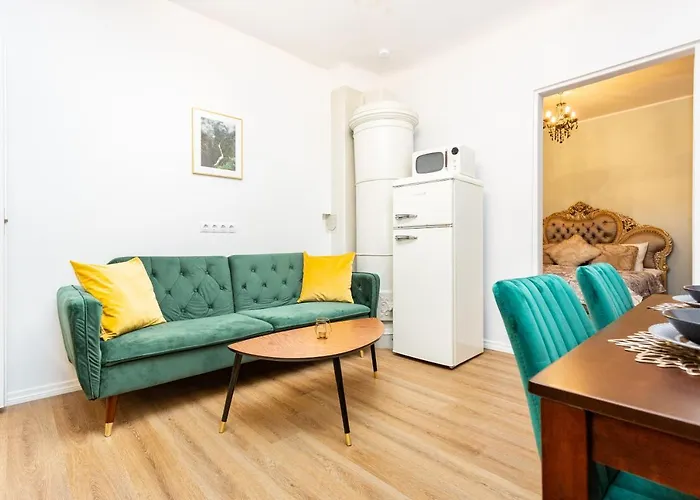 Апартаменты Easyrentals By *